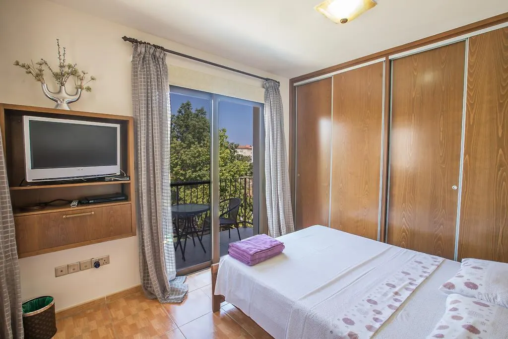 Artemisia Villa Protaras